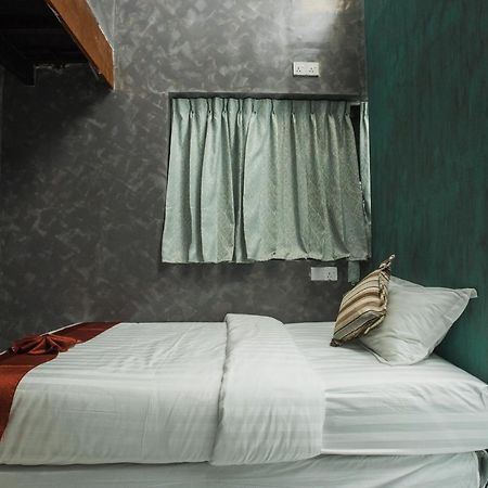 Rangoon Boutique House Vandrarhem Exteriör bild